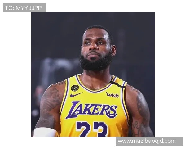 湖人对阵爵士詹姆斯精彩集锦回顾展现传奇球星的绝佳表现与精彩瞬间