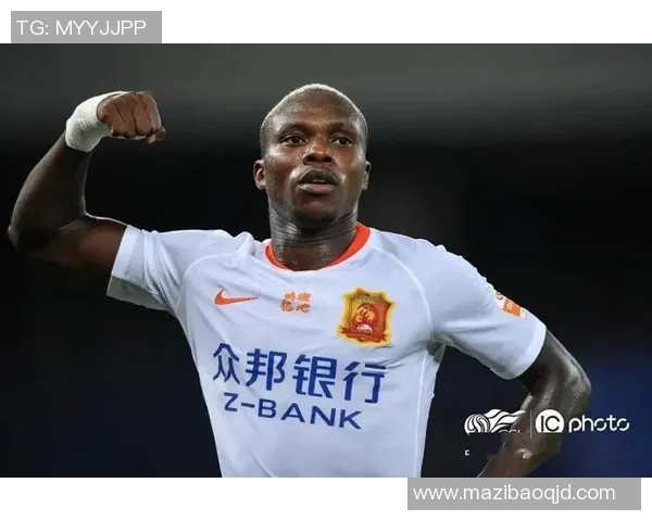 黄海与武汉卓尔激战正酣谁能在赛场上书写新的辉煌篇章