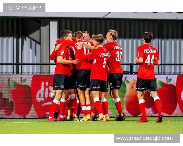 海尔蒙特与埃因霍温F的精彩对决解析及赛季前景展望