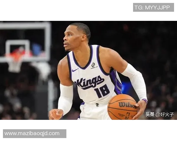 拉塞尔威斯布鲁克：从篮球天才到职业生涯的转折与挑战