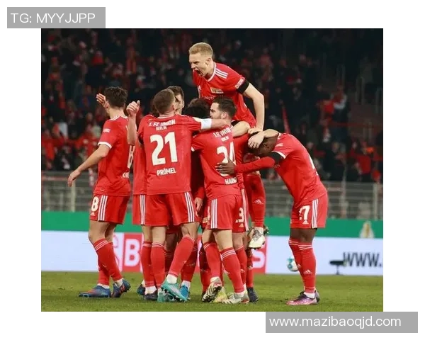 柏林联合与菲尔特对决分析及比赛前瞻策略探讨 柏林联合与菲尔特对决分析及比赛前瞻策略探讨