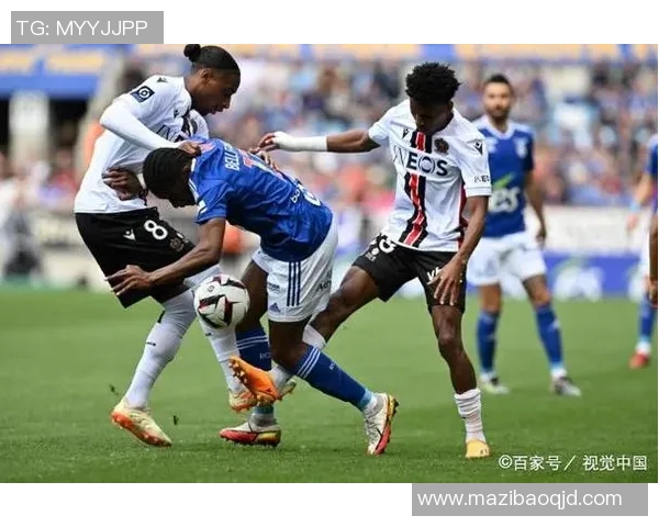 桑普多利亚主场迎战恩波利双方争夺意甲宝贵积分之战 桑普多利亚主场迎战恩波利双方争夺意甲宝贵积分之战